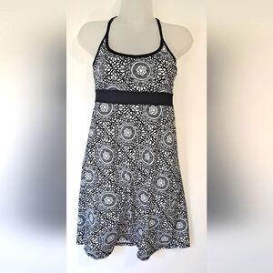 Lola Athleisure Dress Women's Small Shelf Bra Black White Print Fit and Flare
